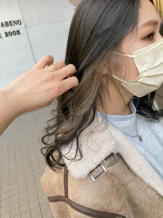 セミロング カラー SHAFT Ieiriのヘアスタイル