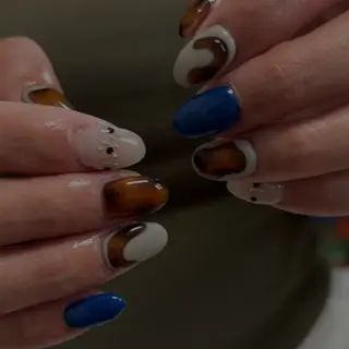 ネイル 爪塗屋 さんのネイルデザイン