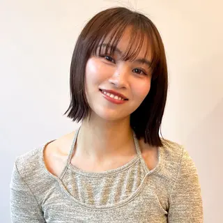 ショート カラー ストンボブ/レイヤー 艶カラー💎ヒデジのヘアスタイル