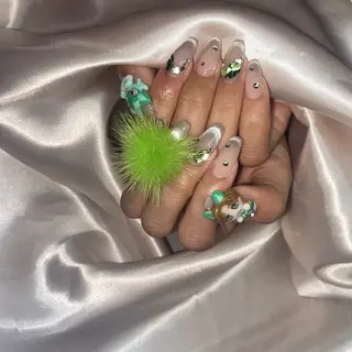 ネイル la vie  Luire所属・la vie Luire ｱｽｶのネイルデザイン