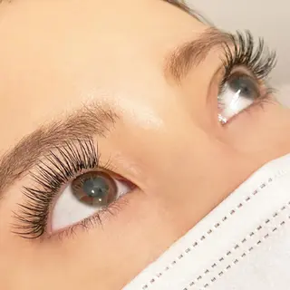 マツエク・マツパ Mayumi. Uのマツエク・マツパデザイン