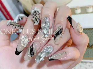 ネイル One plus StudioNailのネイルデザイン