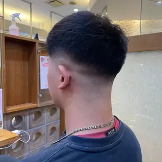 ショート メンズ 清潔感×束感ヘア🔥 メンズ専門篠原のヘアスタイル