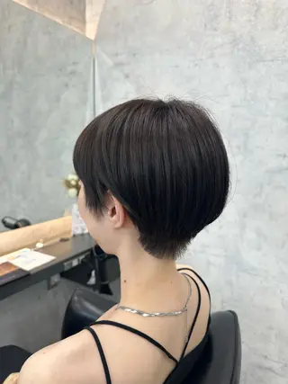 ショート Misora/ボブ/ レイヤー/艶カラーのヘアスタイル