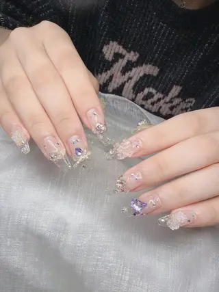 ネイル Lee Nailsのネイルデザイン