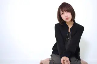 ショート カラー unu hair所属・藤井 仁紀のヘアスタイル