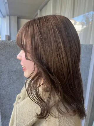 セミロング 藤井 美歩/赤髪のヘアスタイル
