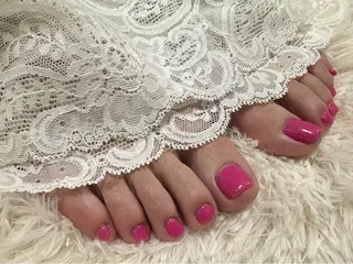 ネイル TotalBeautysalonCURE所属・CURE 朱梨のネイルデザイン