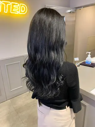 ロング 【美容室が苦手な方 専問美容室】MIHOのヘアスタイル