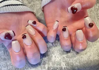 ミディアム nagase yumiのネイルデザイン