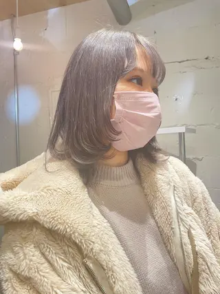 セミロング カラー 艶ハイトーン👑♡ NATSUKIのヘアスタイル