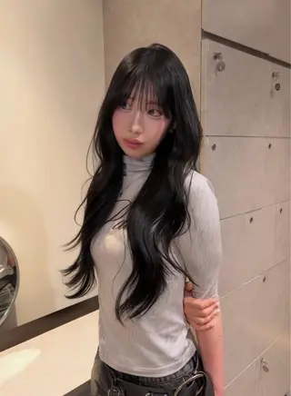 ロング 吉村 駿佑のヘアスタイル