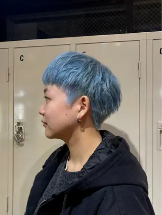 メンズ 高明度ハイトーン× ショート/莉音🧤のヘアスタイル