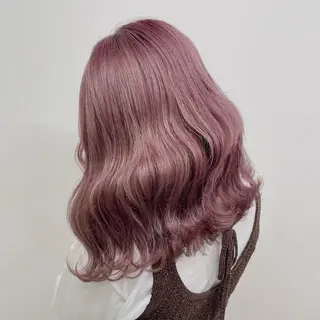 セミロング カラー トレンド暖色ヘア🍒 miu🍒のヘアスタイル