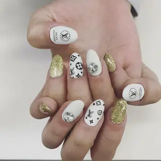 ネイル Salon de dahan所属・SALON DE DAHANのネイルデザイン