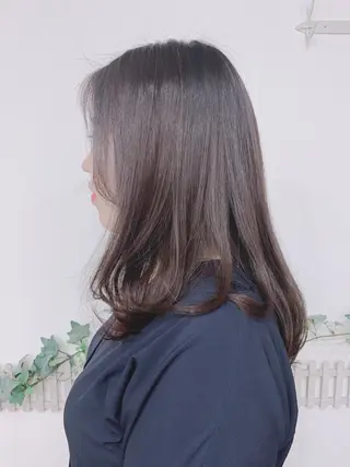 ロング 安藤 まどかのヘアスタイル