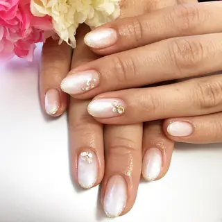 ネイル Petit Fleur所属・青柳 亜梨奈のマツエク・マツパデザイン