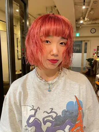 ショート カラー ファッションに 溶け込むstyleのヘアスタイル