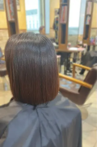 ミディアム 栗林 萌々のヘアスタイル