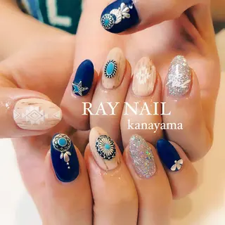 ネイル Arowa 伊田のネイルデザイン