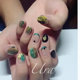 ネイル UrakoNail 《nail》のネイルデザイン