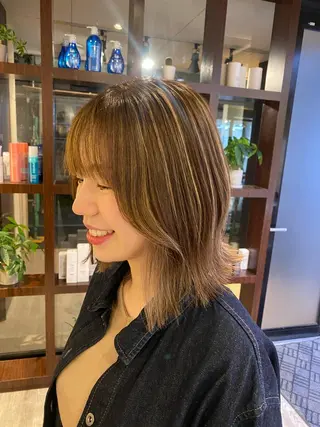 カラー 西山 恵太郎のヘアスタイル