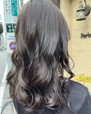 ロング Porte所属・疋田(ひきた)真由 🐶東京/都立大学のヘアスタイル