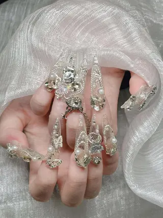 ネイル Lee Nailsのネイルデザイン