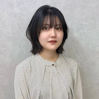 Hz/ヘルツ SHIHOのヘアスタイル