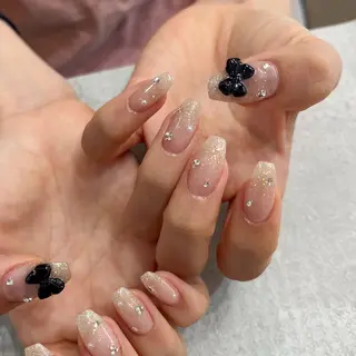 ネイル 黒沢 直子のネイルデザイン