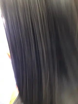 セミロング パーマ 桧山 真のヘアスタイル