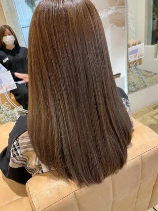 ミディアム 中山 響希のヘアスタイル