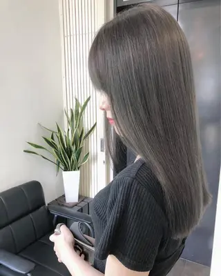 セミロング カラー mimiiy梅田 中崎町ハイトーンのヘアスタイル
