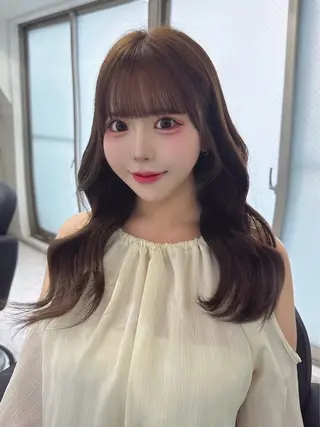 セミロング loa所属・🔗透明感カラー🔗 エクステ✂️はるちかのヘアスタイル