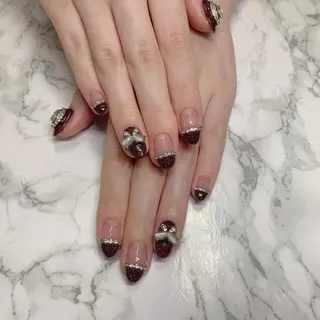 ネイル はな💎ネイル ワンホン、長さ出しのネイルデザイン