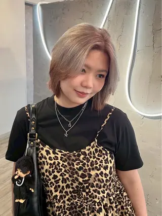 ショート カラー いぐち しょうた🫧 ブリーチカラー🫧のヘアスタイル