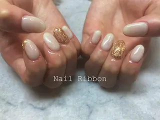 ネイル ネイルリボン 受付スタッフのネイルデザイン