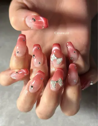 ネイル Minako 【Charmant】のネイルデザイン