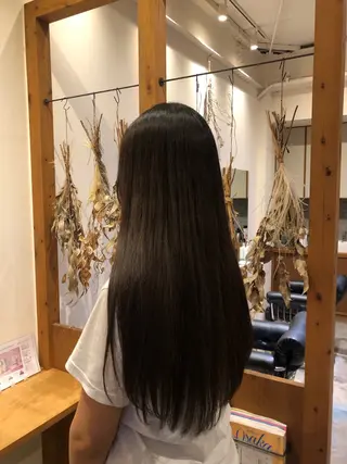 カラー 高山 桃子のヘアスタイル
