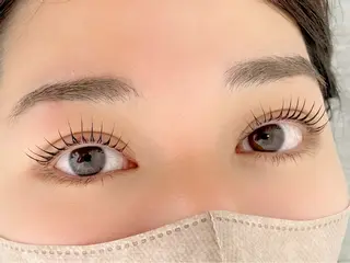 マツエク・マツパ eyelash&nail #bebe所属・小瀧 ゆりあのマツエク・マツパデザイン