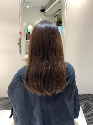 セミロング カラー ducha所属・DUCHA Tomida naoのヘアスタイル