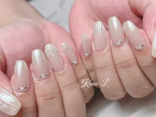 ネイル 芦辺 香奈のネイルデザイン