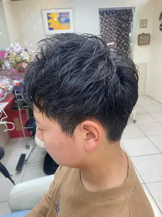 ショート 縮毛矯正専門店　美容室ハース所属・ウィリアム シュウのヘアスタイル