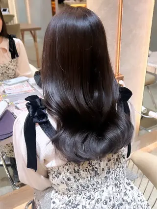 セミロング カラー ヘアアレンジ Lond espoir所属・カット/縮毛矯正/ 🎀さらさ🎀のヘアスタイル