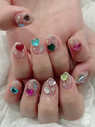 ネイル Zir nail 津田沼店所属・☁️ ゆい 🧸💛のネイルデザイン