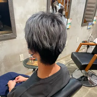 カラー 🐾及部 艶髪|艶 カラーショート|ボブのヘアスタイル