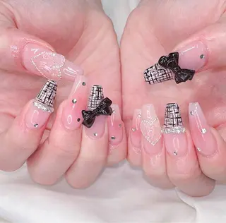 ネイル Hina 池袋 長だしチップ専門店のネイルデザイン