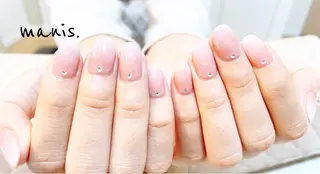 ネイル manis .のネイルデザイン