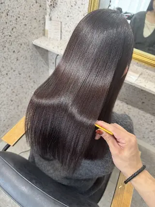 ロング パーマ mood 髪質改善 ダブルカラーのヘアスタイル