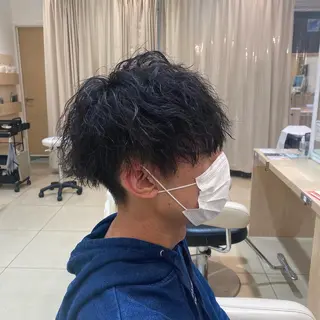 ショート パーマ メンズ メンズ特化型美容師 栗山勇人のヘアスタイル
